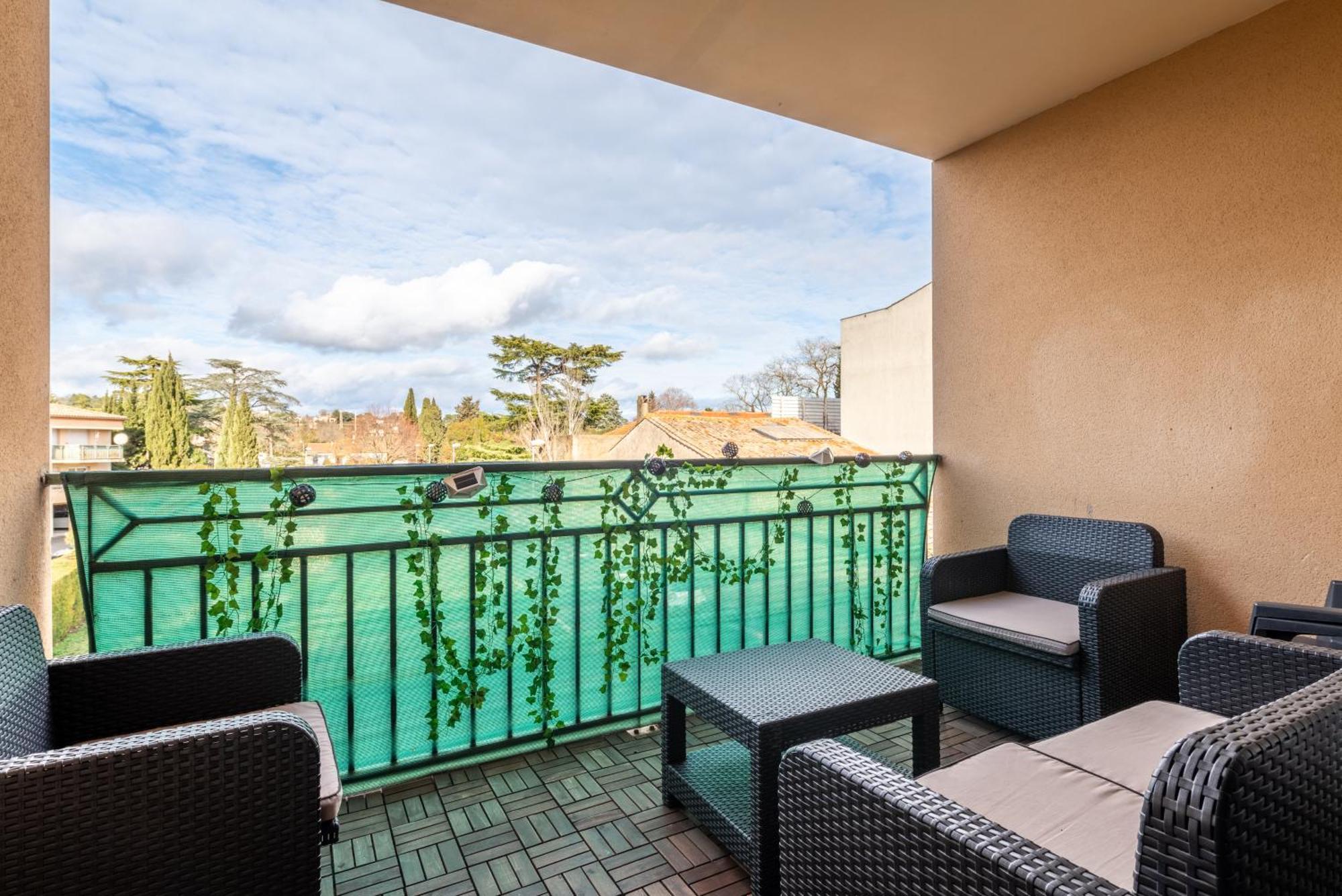 L'Ecrin Jardin Des Remparts - Parking Prive - Terrasse Apartment Carcassonne Ngoại thất bức ảnh